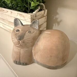 Vintage Mid Century Folk Art Carved Wood Siamese Cat Made in Thailand